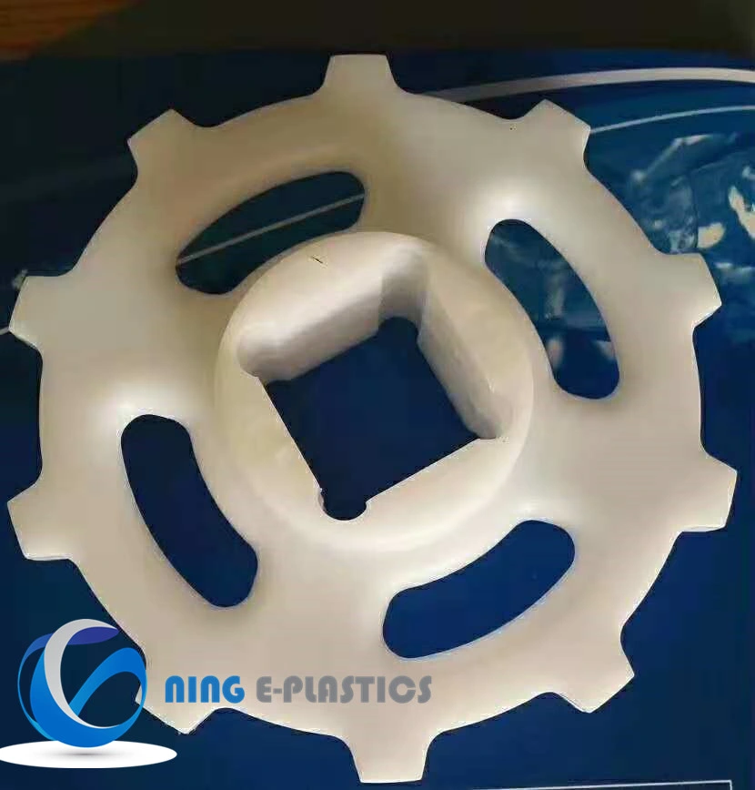 Wear Resistance Polyacetal Spiral Geer Nylon Geerbox Conveyor Parts Conveying Star Wheel for Filling Machine