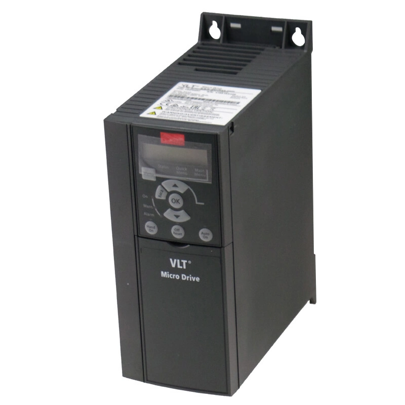 Hot Sale 132F0007 FC-051P2K2S2e20h3bxcxxxsxxx Monophasé 220V 2,2 kw Entraînement à fréquence variable VFD pour le moteur d'entraînement de la moyenne tension