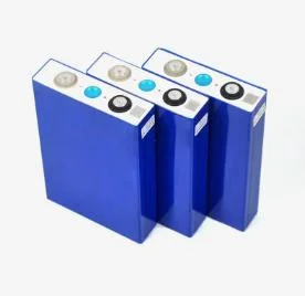 Wholesale/Suppliers 3.7V Lithium Solar Battery Prismatic Power Battery for High-Speed Motorcycle