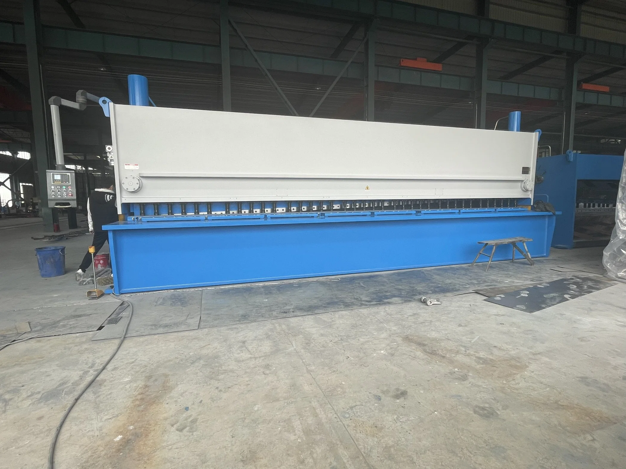 Very Popular Hot Sale Hydraulic Shearing Machine for Sheet Metal Cutting