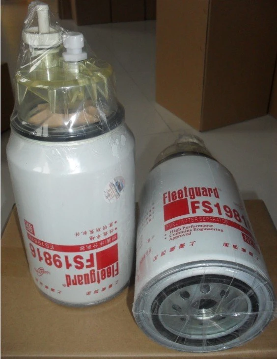 FF5135 High quality/High cost performance  Fleetguard V+Olvo Truck Diesel Engine Fuel Filte