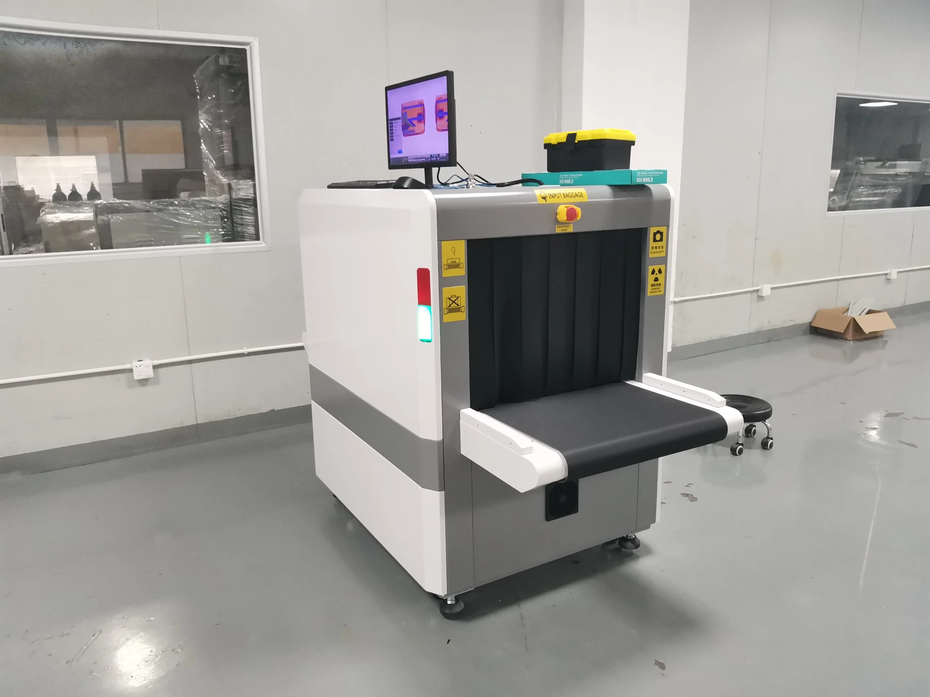 Proceso de Selección de la seguridad del aeropuerto de escáner de rayos X de la máquina de cribado