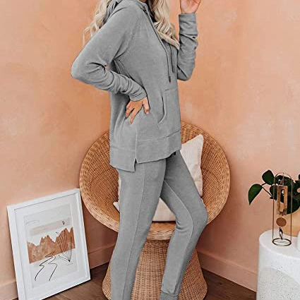 Custom Logo Women's 2 PCS Sweatsuit Suit Solid Long Sleeve Hooded Pullover Pocketed Sweatpants Joggers Outfits Sets