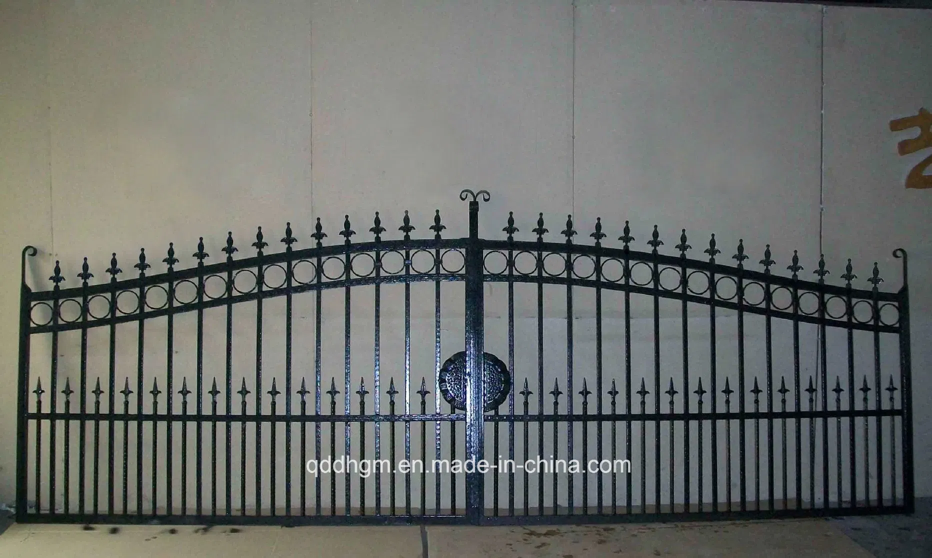 Galvanized Powder Coated Wrought Iron Gate