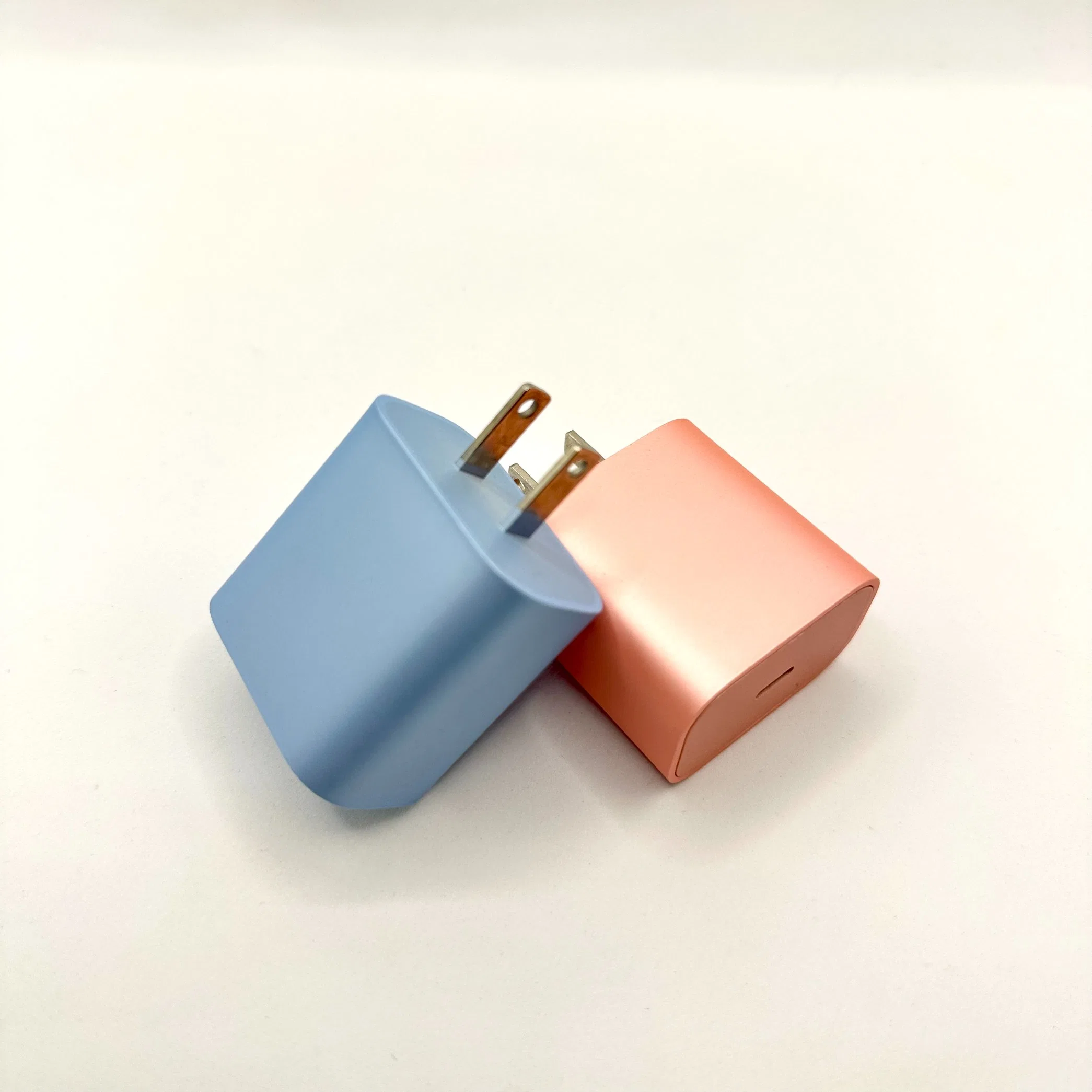 Customize Macaron Color 20W Pd Type C Fast Charging Mobile Phone Charger Adapter