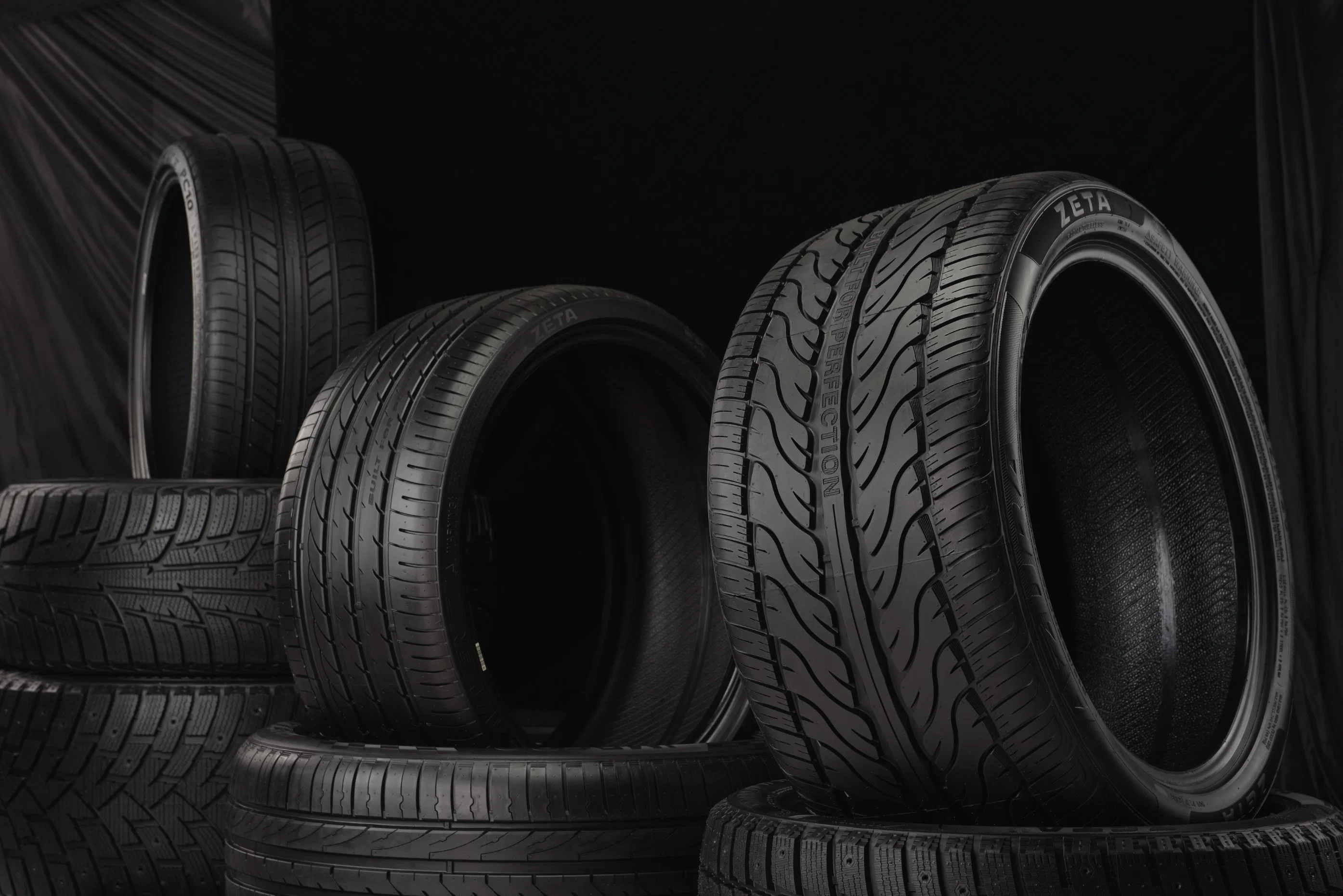 Solid and Durable Zeta Brand Passenger PCR Car Radial Tyres