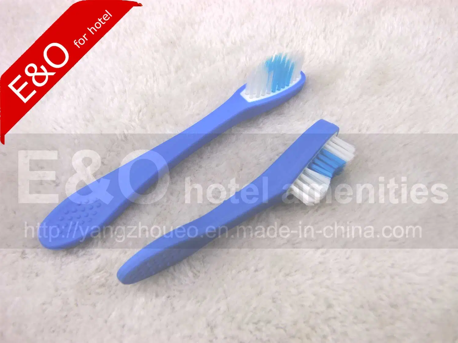 Soft Security Thumb Rubber Toothbrush with Nylon Bristle