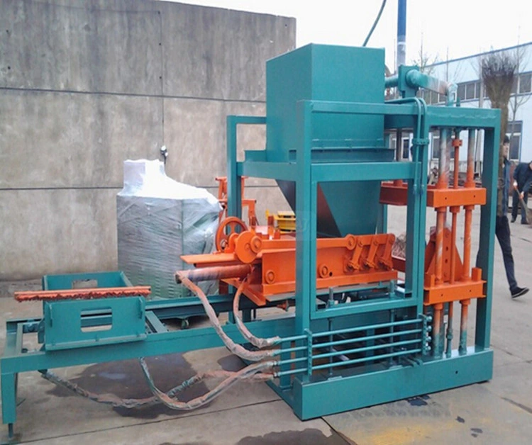 Semi-Automatic Hydraulic Concrete Block Making Machine (QT4-20)