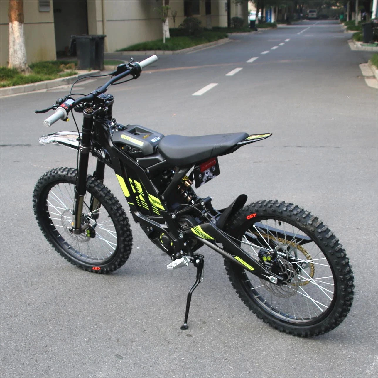 Light Bee X Surron Electric Dirt Bike 60V 6000W MID Motor 40ah Battery Sur Ron Lbx off Road Motorcycle
