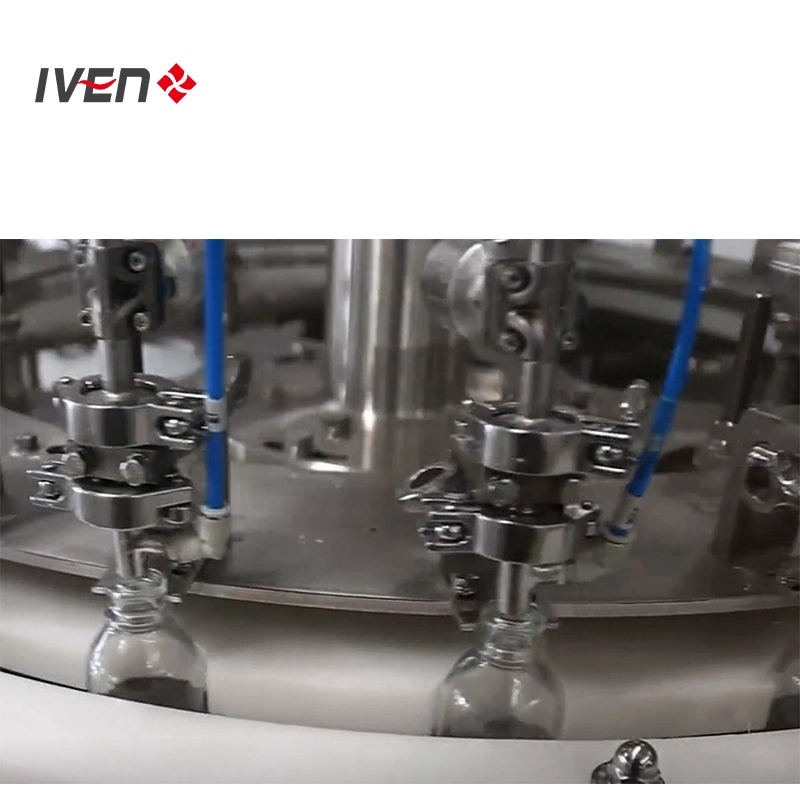 Bouteille de verre automatique IV Solution stérile de Lavage machine de remplissage et de plafonnement de la ligne de production avec conversion de fréquence double