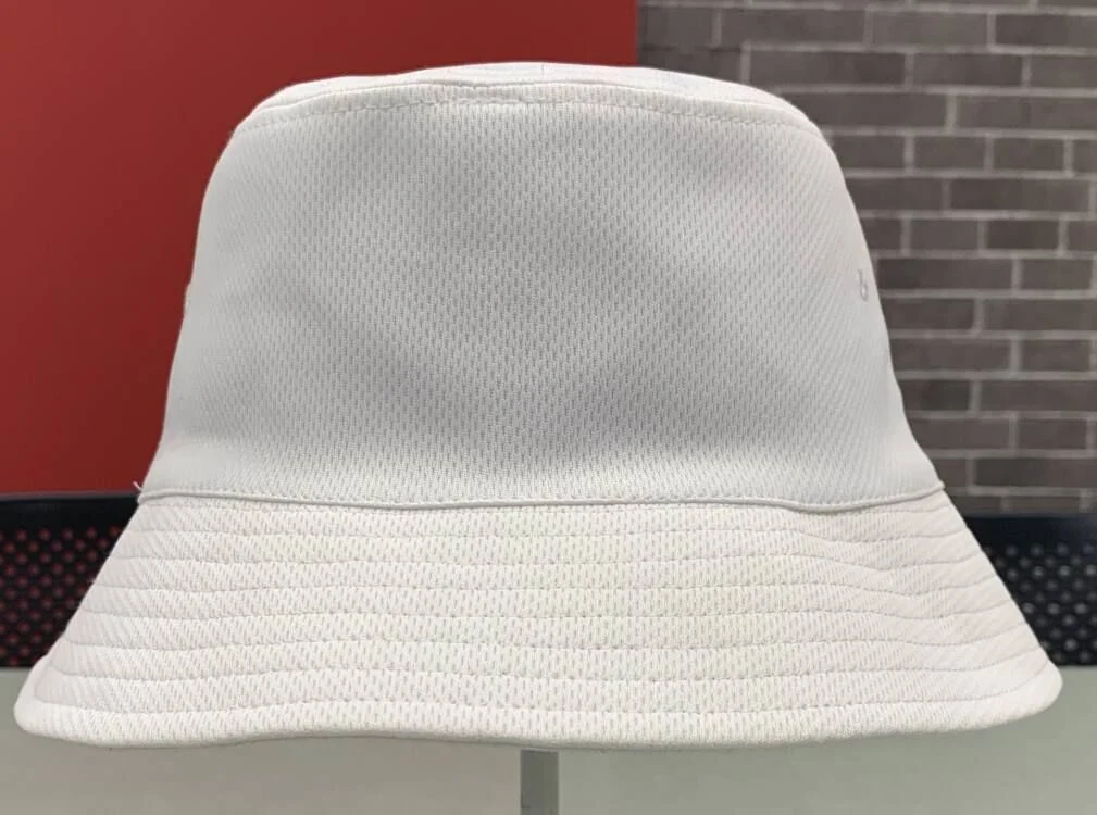 Los pequeños pedidos mínimos de calidad de la marca bordado del logotipo de alta frecuencia personalizadas ala curvada Gorra sombrero