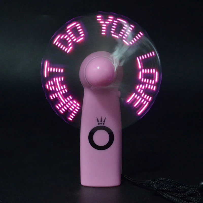 Nouveau produit Mini portable Handy LED message personnalisé ventilateur de batterie, programmable écran LED ventilateur électrique portable