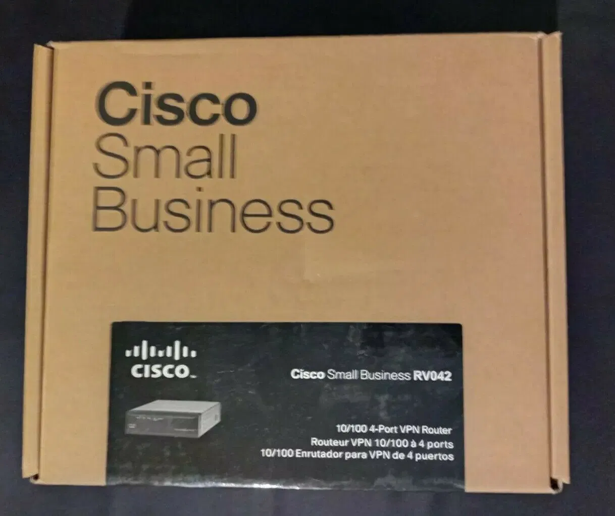 Cisco, Small Business, RV042, 10/100, 4-Port VPN, Router