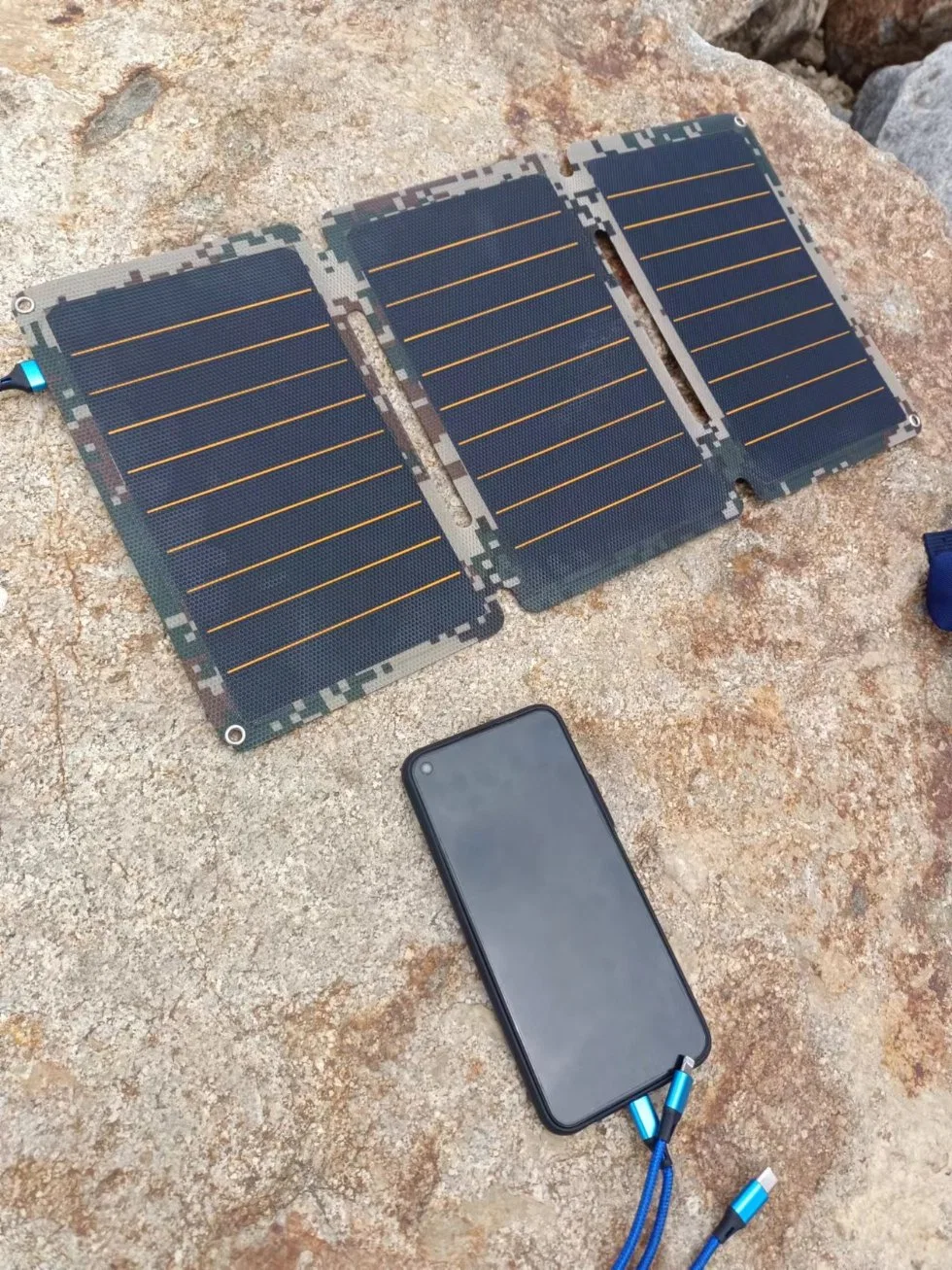 Carregador de painel solar inteligente portátil dobrável para eletrónica de consumo