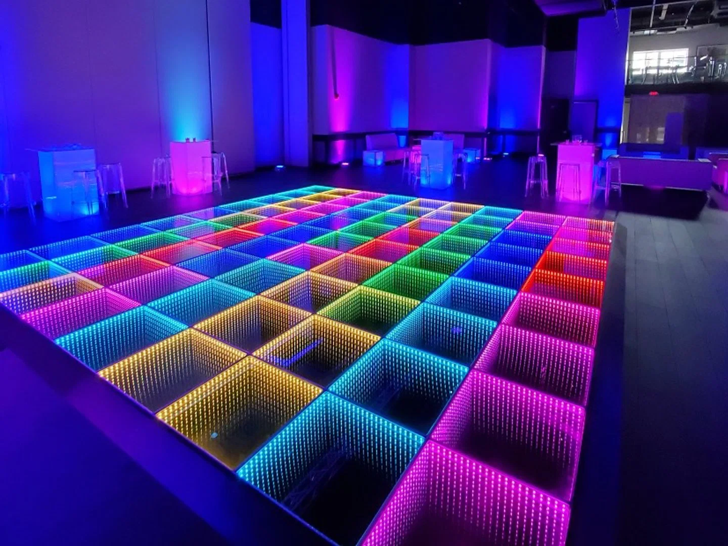 3D Mirror Abyss LED Dance Floor for Night Club Bar Wedding Panel