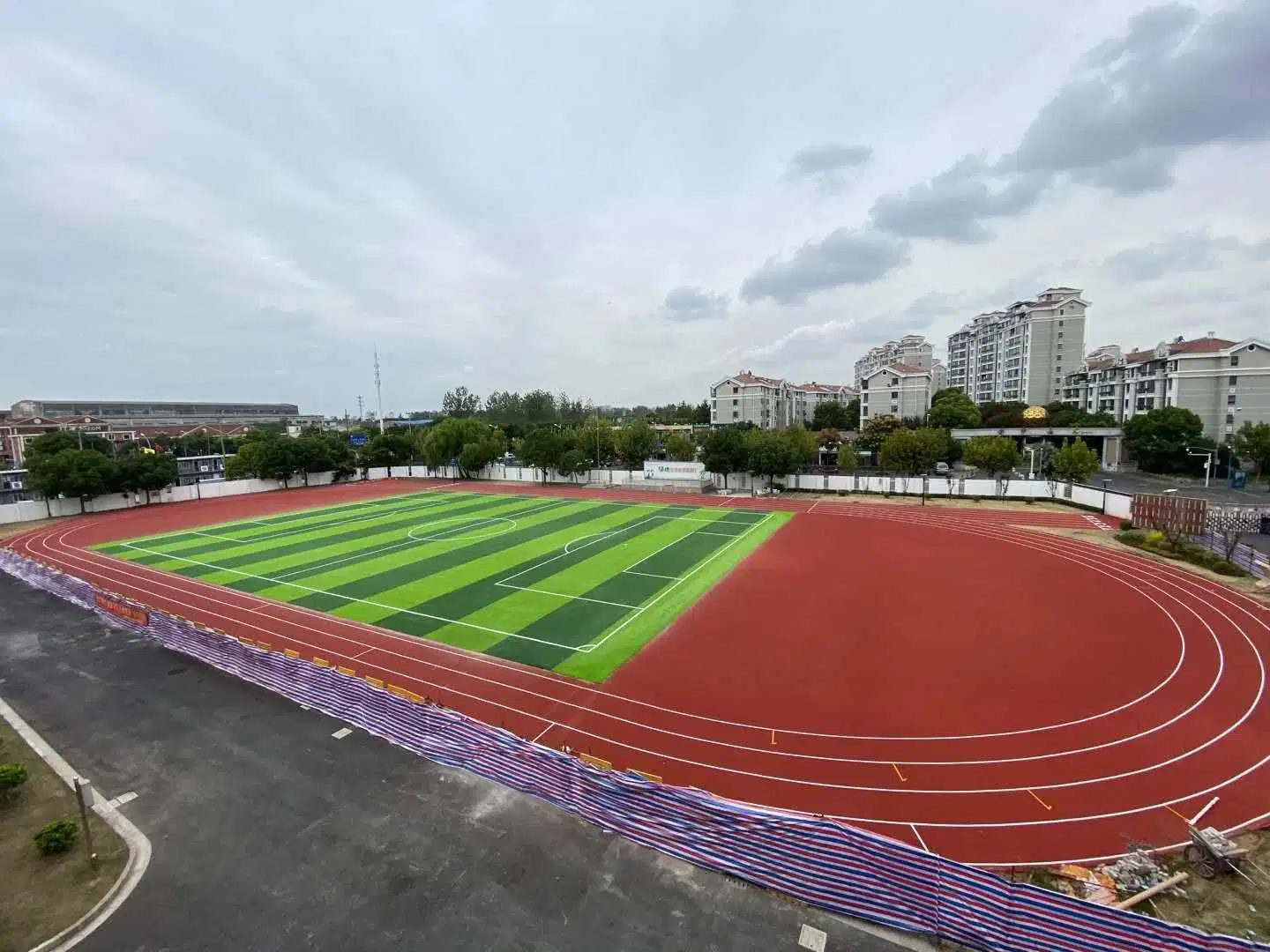 Iaaf Approved Polyurethane Rubber Running Track Surface Material Spray Coating