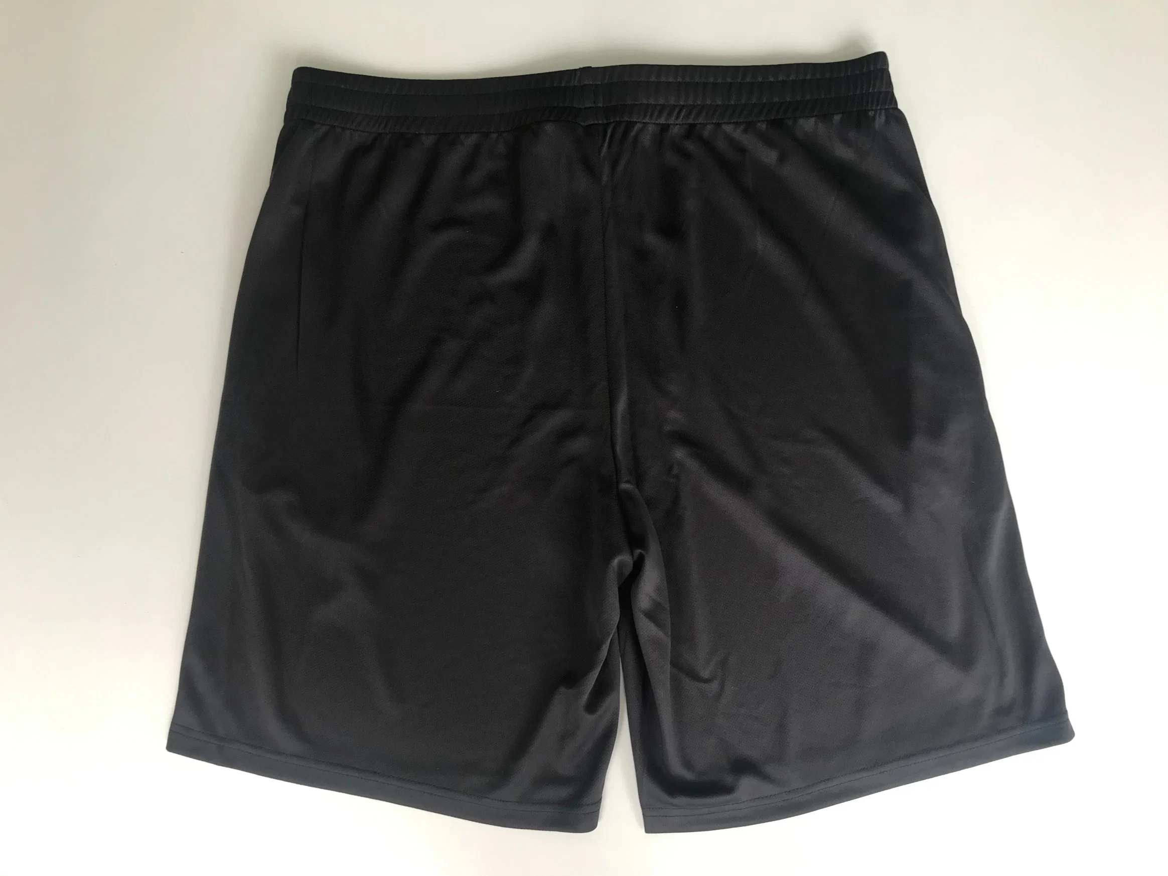 Pantalón corto deportivo de ajuste seco negro para hombre