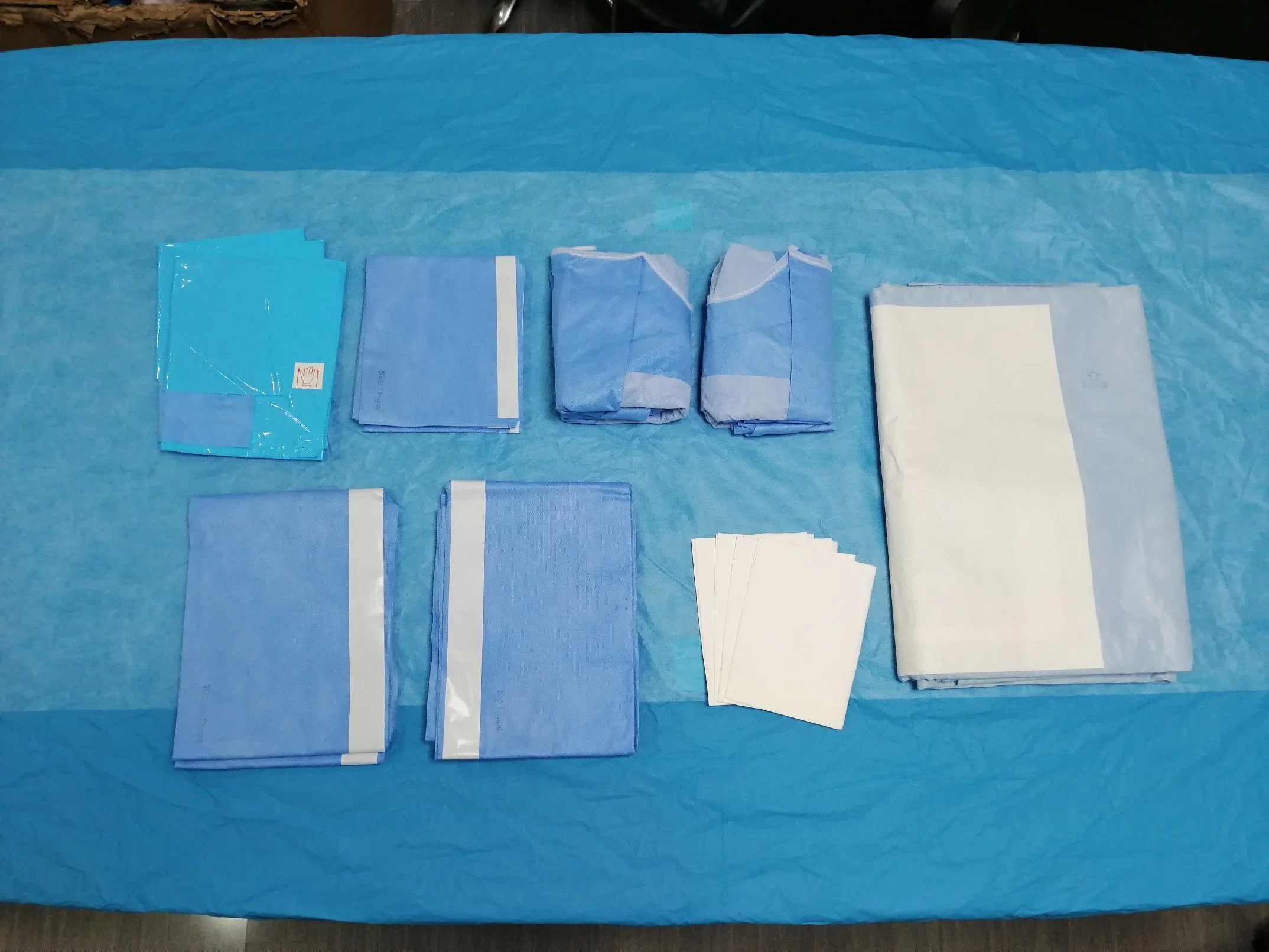 Médical C-section chirurgicale jetable drapé Pack