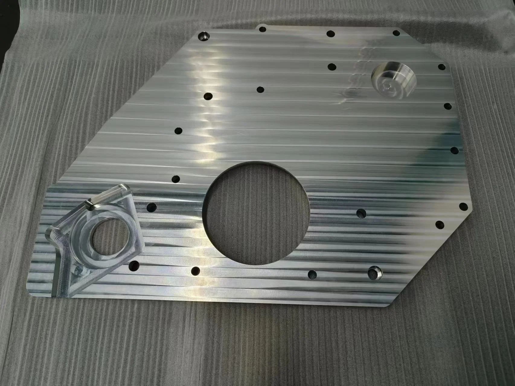 Kundenspezifisches Metall Messing Edelstahl CNC-Fräsen Drehservice Aluminium CNC-Bearbeitungsteile