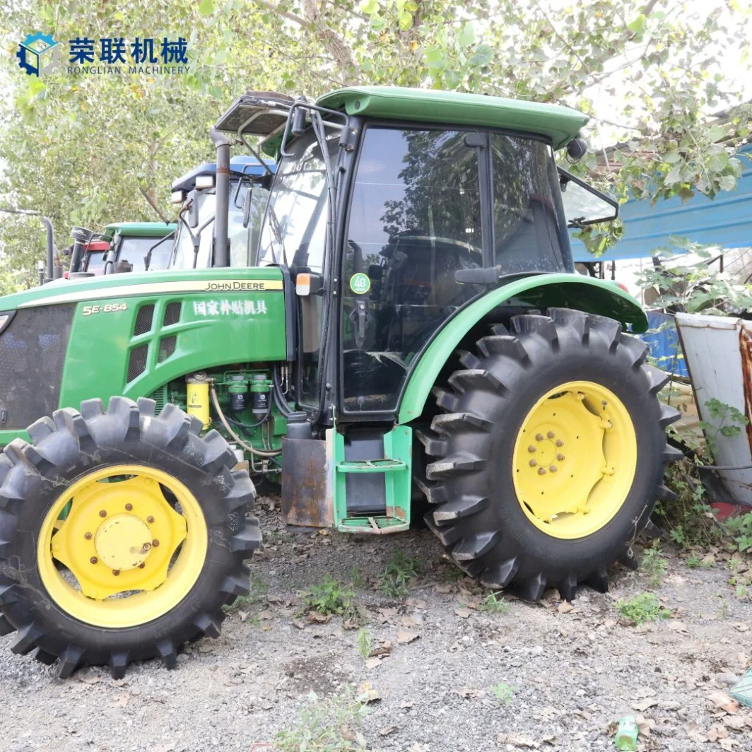 Tondeuse autoportée John Deere d'occasion 5e-854, matériel agricole, tracteur avec charrue.