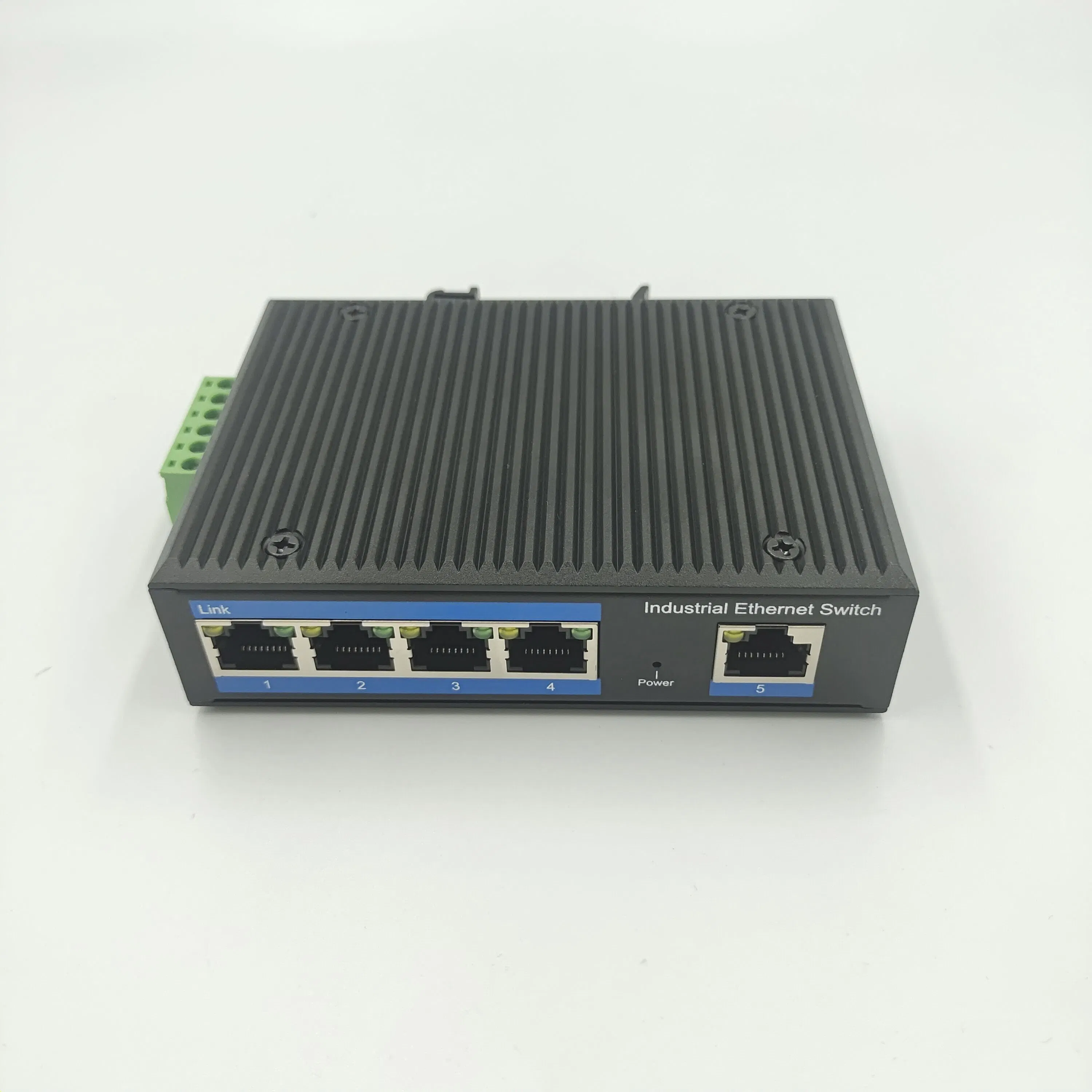 4 Port CCTV Network Poe Switch with 1 RJ45 and 1 SFP Fiber Uplink