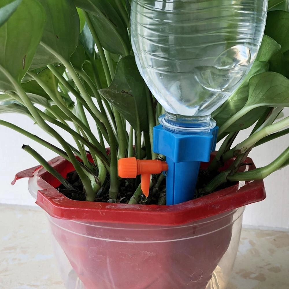 Hot Sale Plastic Garden Self Watering Spikes for Plants Flower Indoor Automatic Watering Device