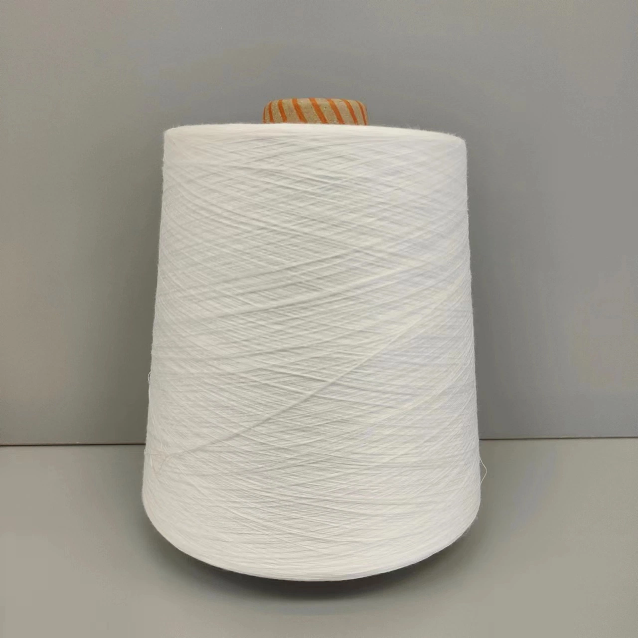 Raw White Factory Wholesale/Supplier Viscose/Cotton Blended by 50/50 Combed Siro Compact Spun Yarn 50s/1