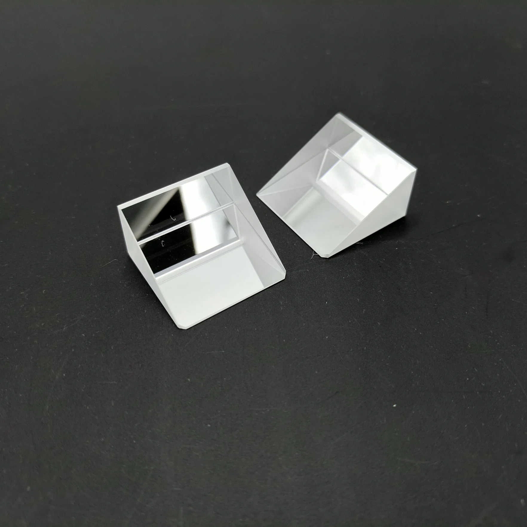 Mini Optical Glass Mirror Right Angle Triangular Prism with Ar Coated for Optical Equipment
