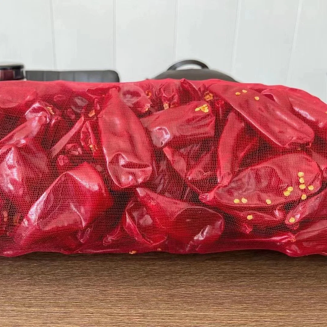 Hot Drying Process Red Dry Chilli Cayenne Pepper with Cheap Price Spice