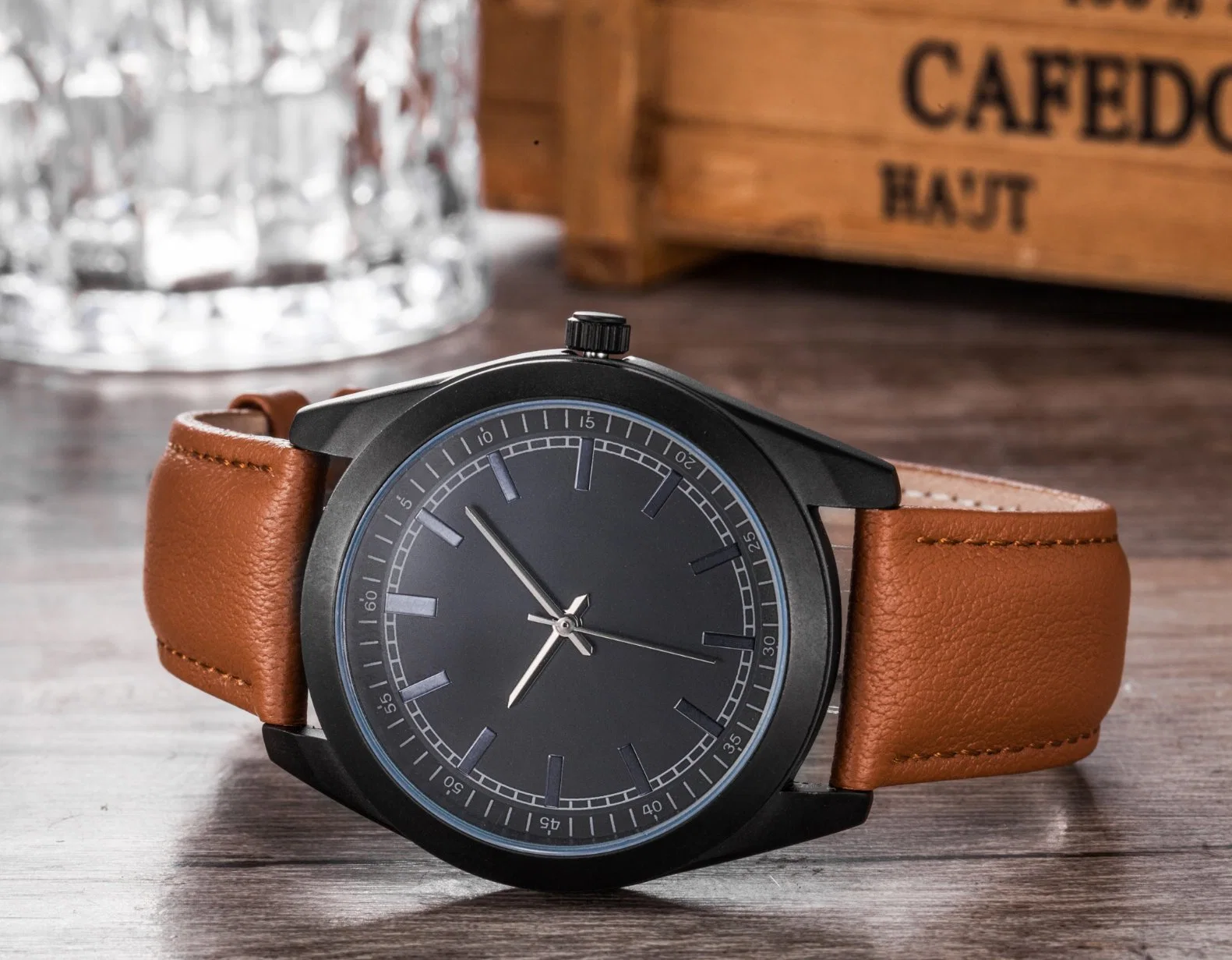 Casual Wrist Genuine Leather Quartz Date Clock Hand Watch Wy-17014