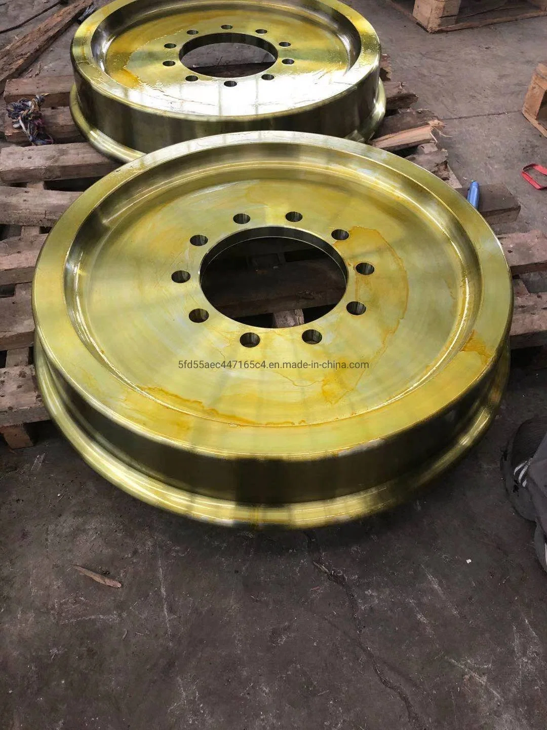 Cast Iron/Steel Forging Rail Wheel Casting Railway Wheel for Mining Wagon