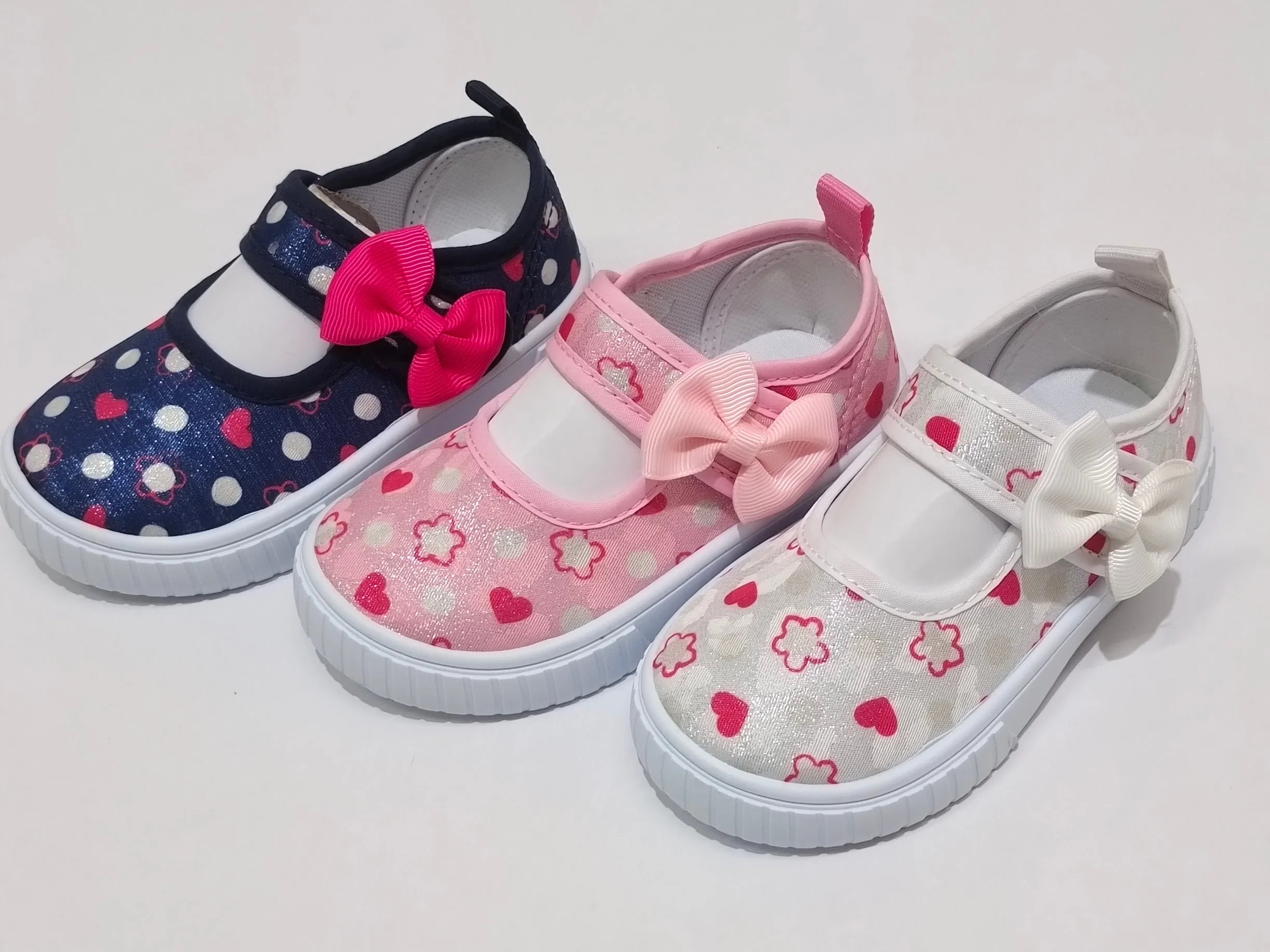 New Baby Girl Easy-on Canvas Shoe Little Children Footwear China Factory Shoes