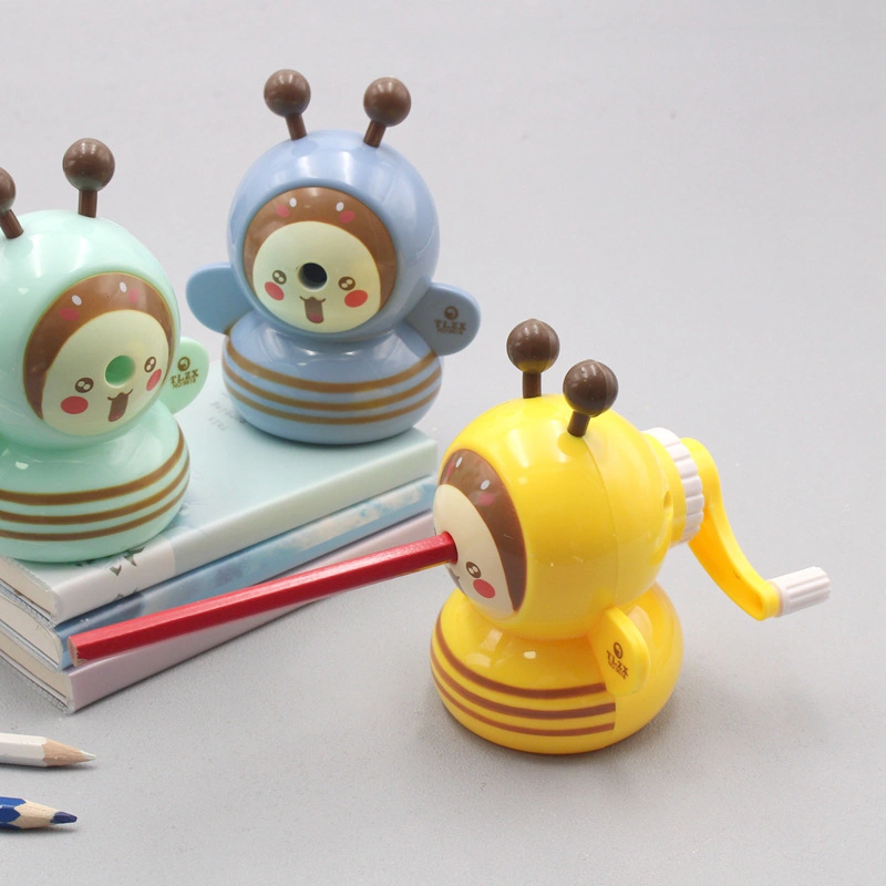 Hot Selling Cute Yellow Bee Shaped Manual Pencil Sharpener for Children