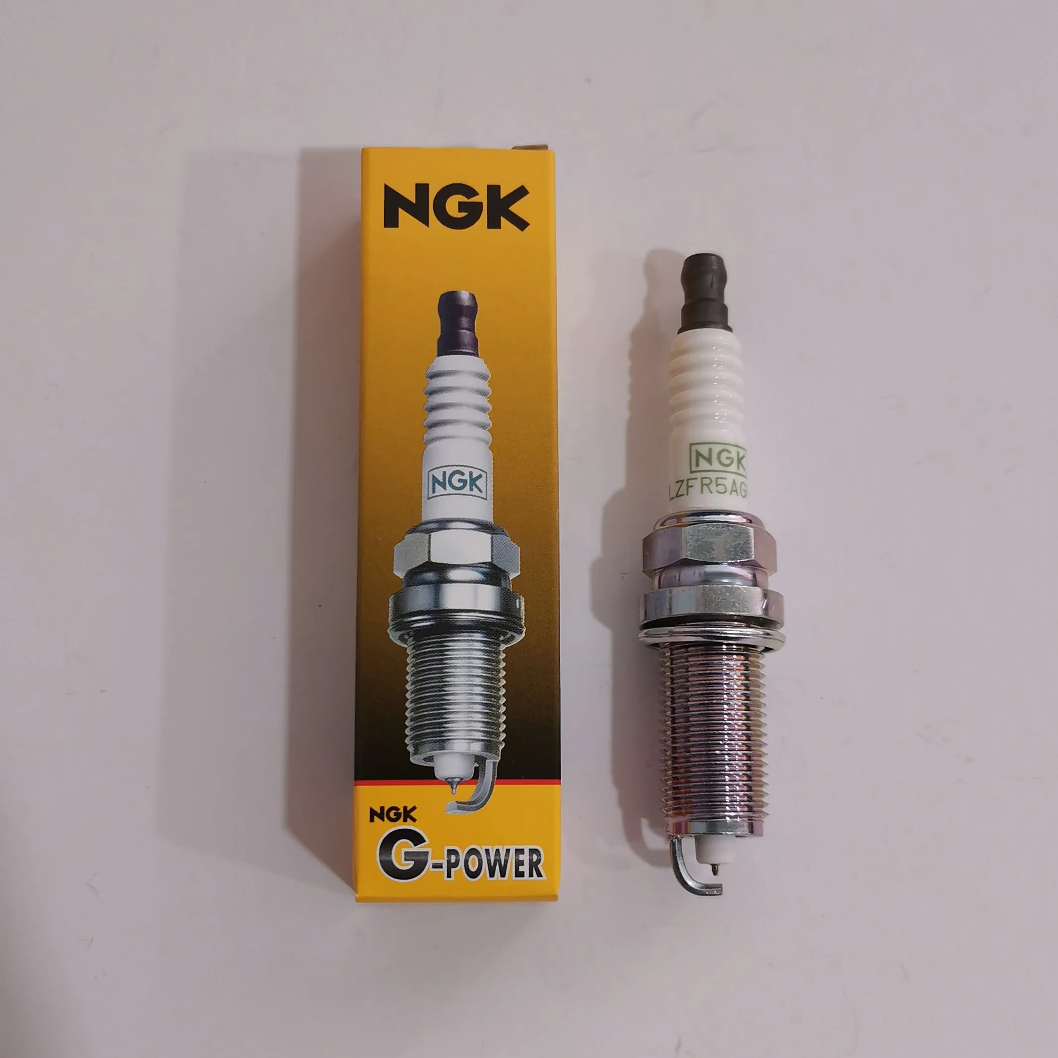 Ngk Orininal Spark Plugs Genuine Auto Engine System Performance Auto Bujia 90192 Lzfr5AGP-E