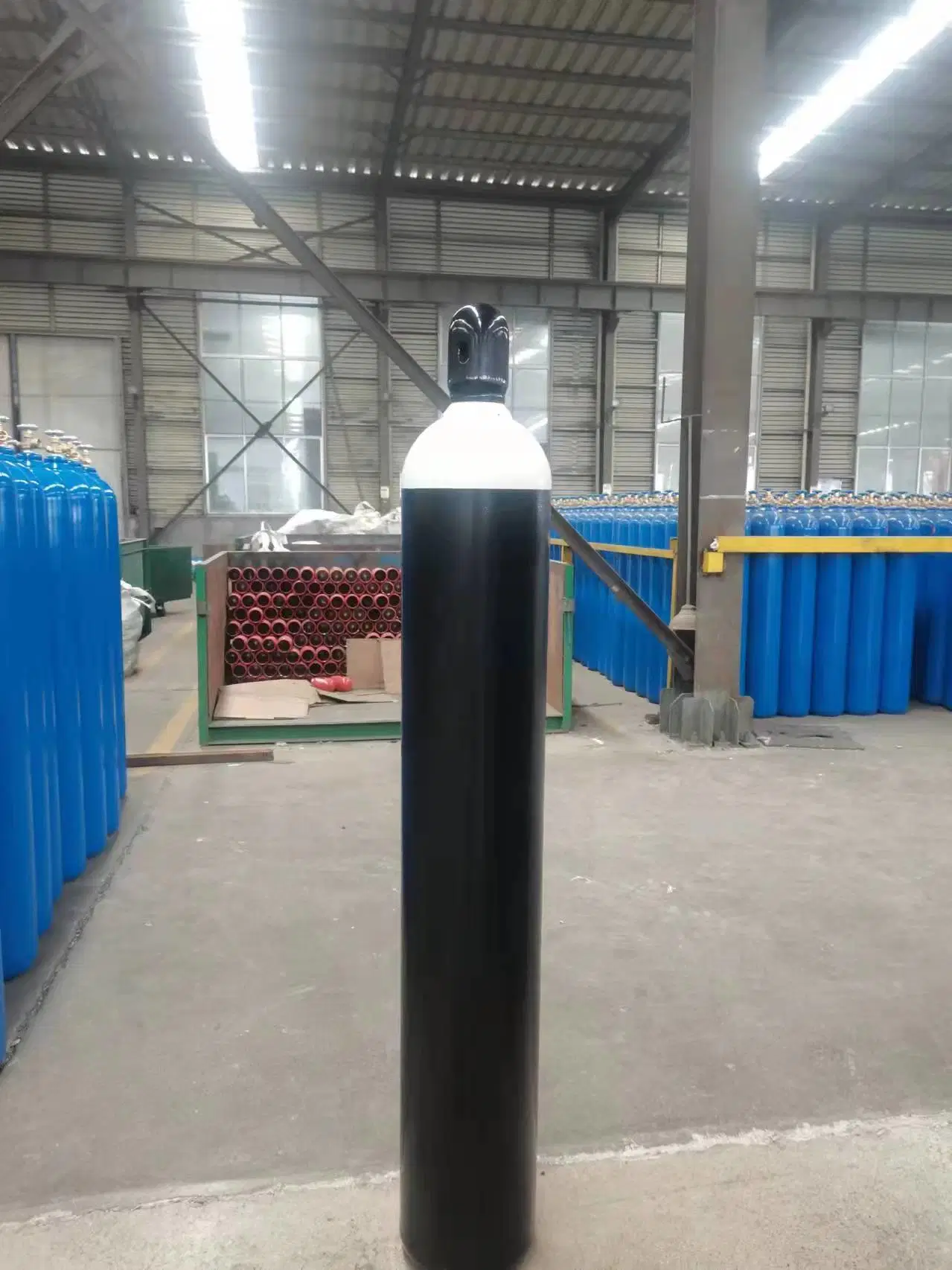 68L CO2 150bar High Pressure Vessel Seamless Steel Carbon Dioxide Gas Cylinder