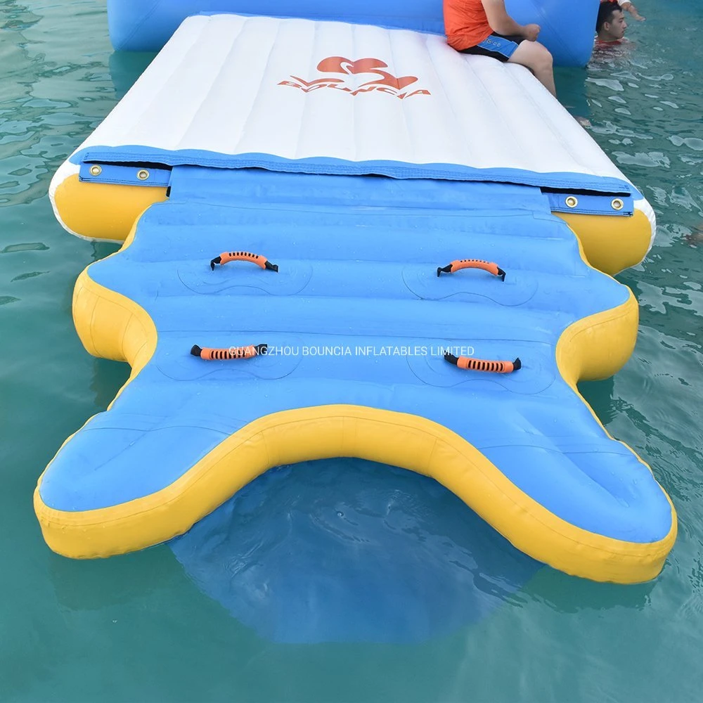 Nouveau parc aquatique amusant Ramp : Jeu d'eau gonflable Bouncia, produits gonflables.