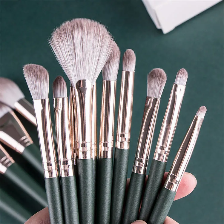 Custom Logo 14 PCS High quality/High cost performance  Professional Private Label Synthetic Brushes Green Makeup Brush Set with Belt Bag