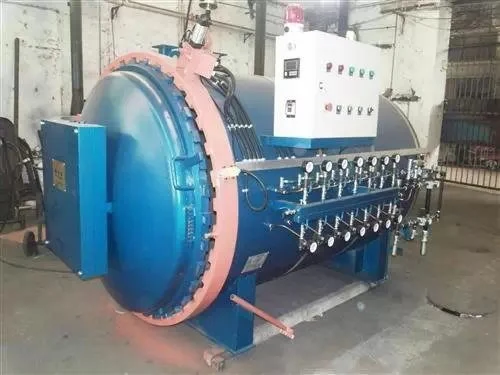 Electricity Steam Vulcanizing Vessel for Tyre Renovating