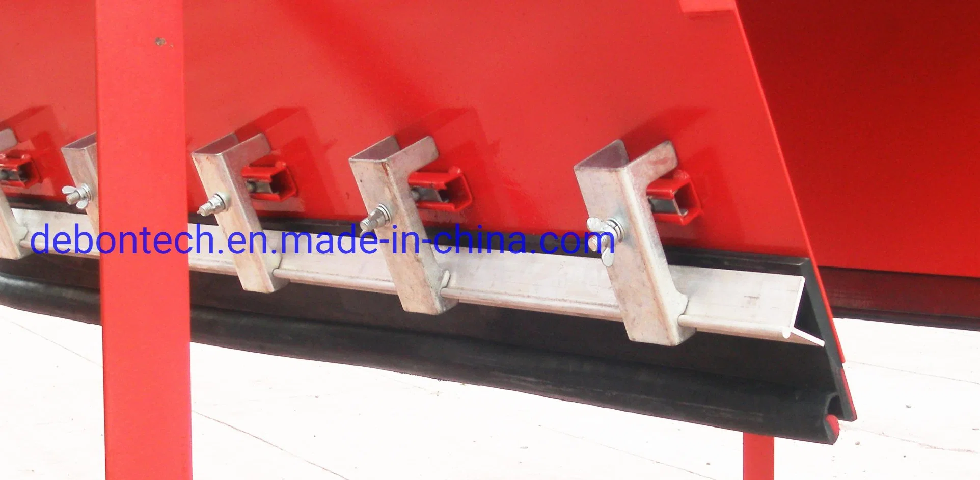 Conveyor Belt Rubber PU Polyurethane Side Sealing Skirting Strip Board System Belt Conveyor Double Lips Seal Skirt Board