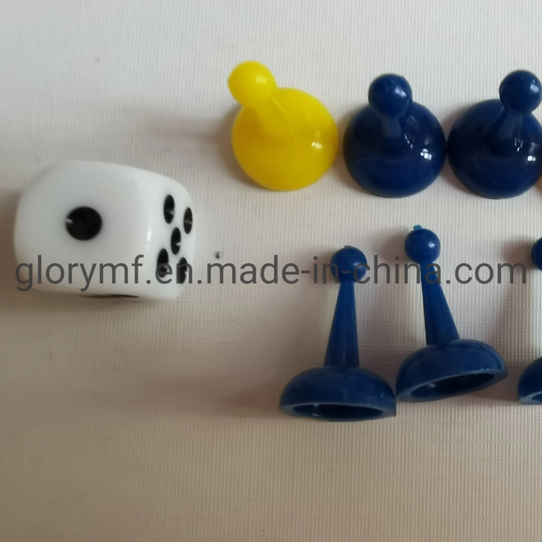 Custom Color Plastic Game Pawn Wholesale/Supplier