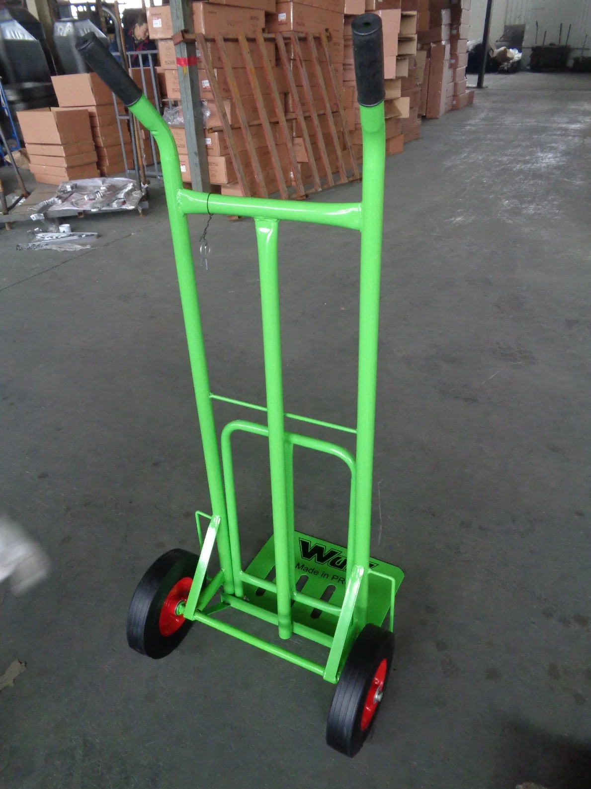 Hot Sale Qingdao Made Beauty Strong Cheap Handtruck (HT1827)