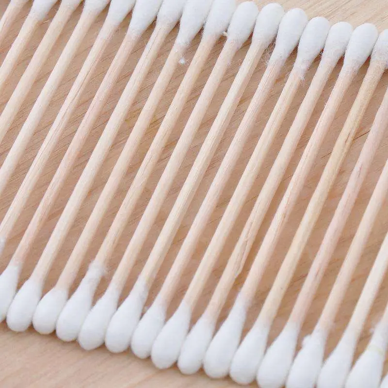 Manufacturer of Portable Double Head Cleaning Wooden Stick Cotton Swabs in Bulk