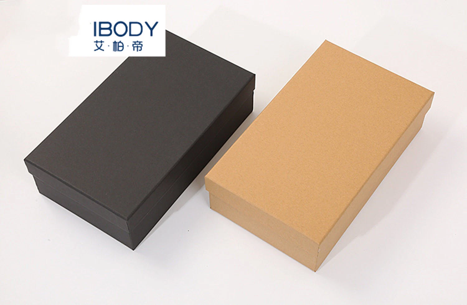 Hot Sale Cash Commodity Kraft Paper Box Recycled with Recycled Materials Cardboard Lid and Base Clothing Packaging Box