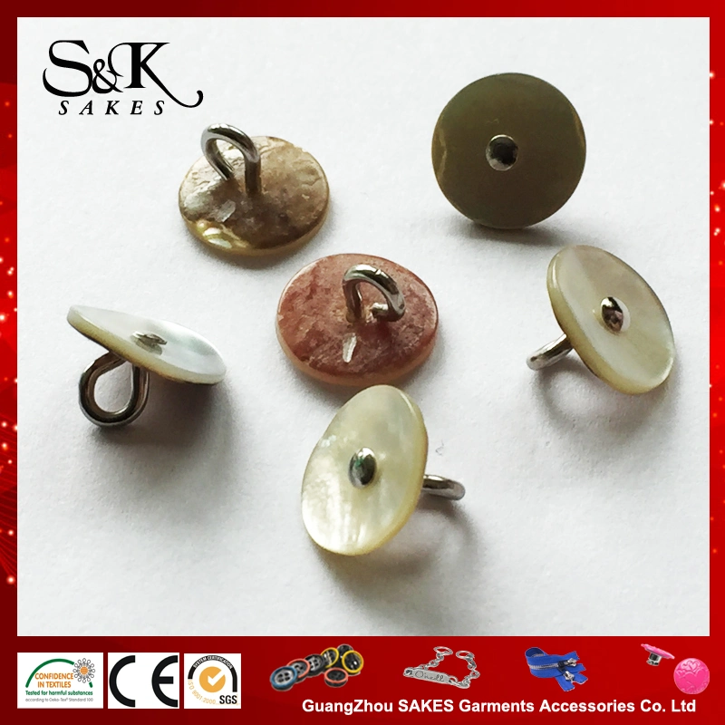 High Quality Natural Agoya Shell Button with Metal Hook for Garments