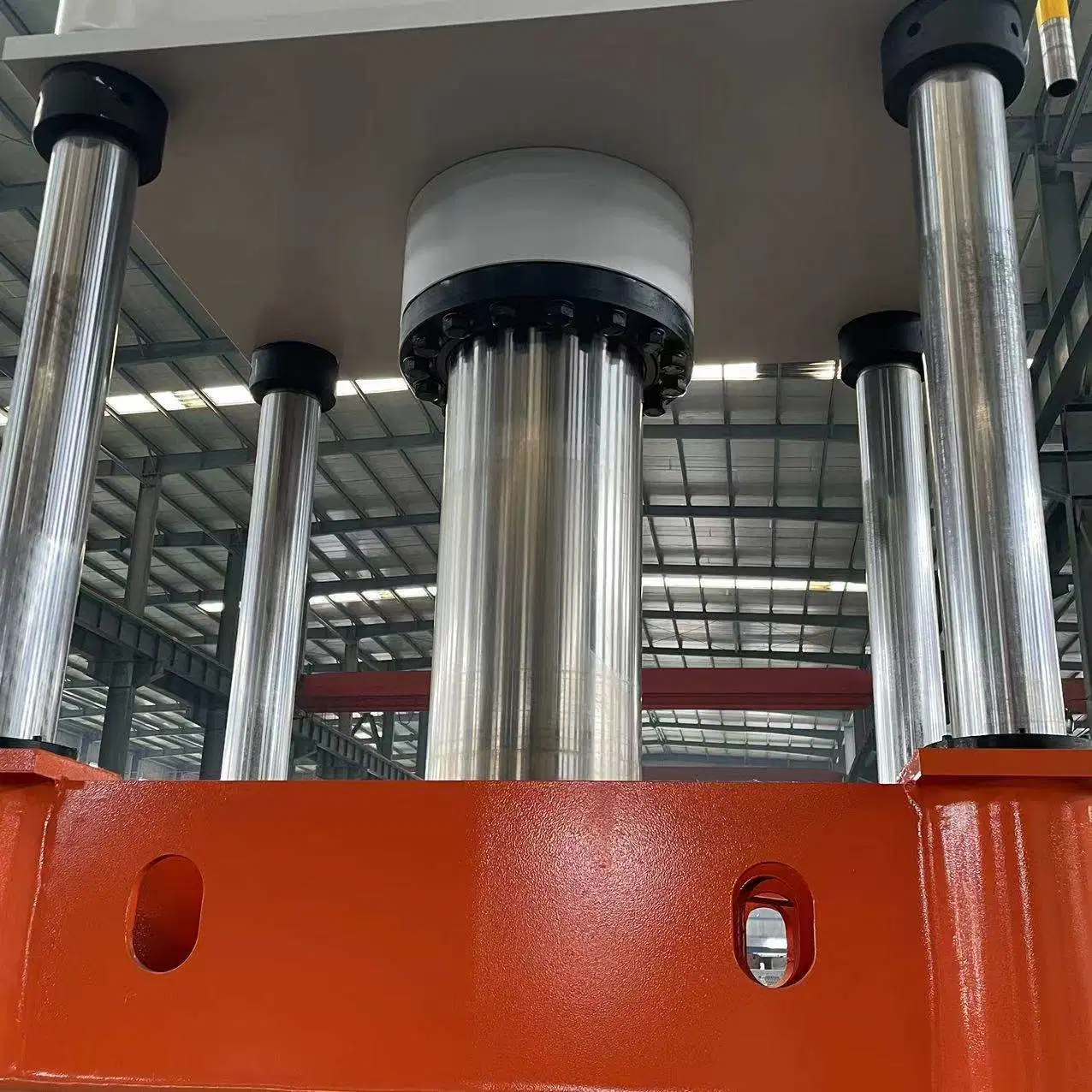 Four-Columns 200 Tons Deep Drawing Hydraulic Press for Stainless Steel