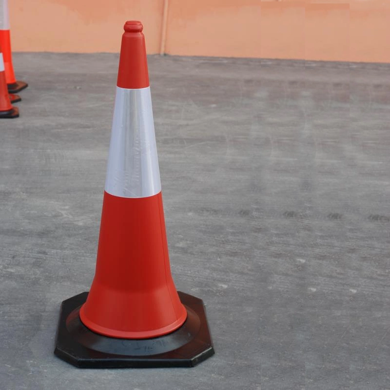 High quality/High cost performance Fluorescent PE Plastic Road Marking Road Cone for Sale