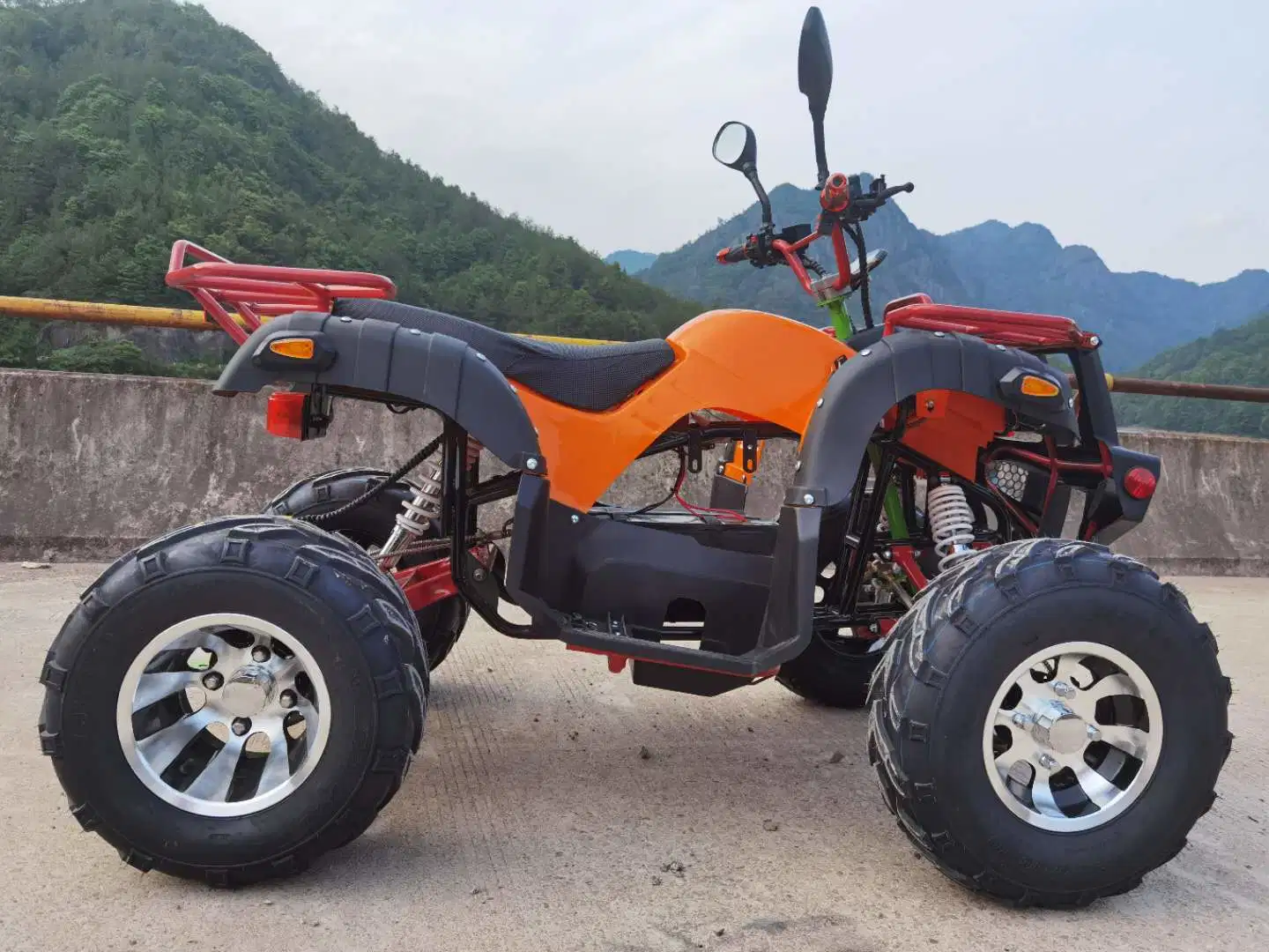 شركة صينية رخيصة كهربائية ATV E Quad Bike 72V 3000w