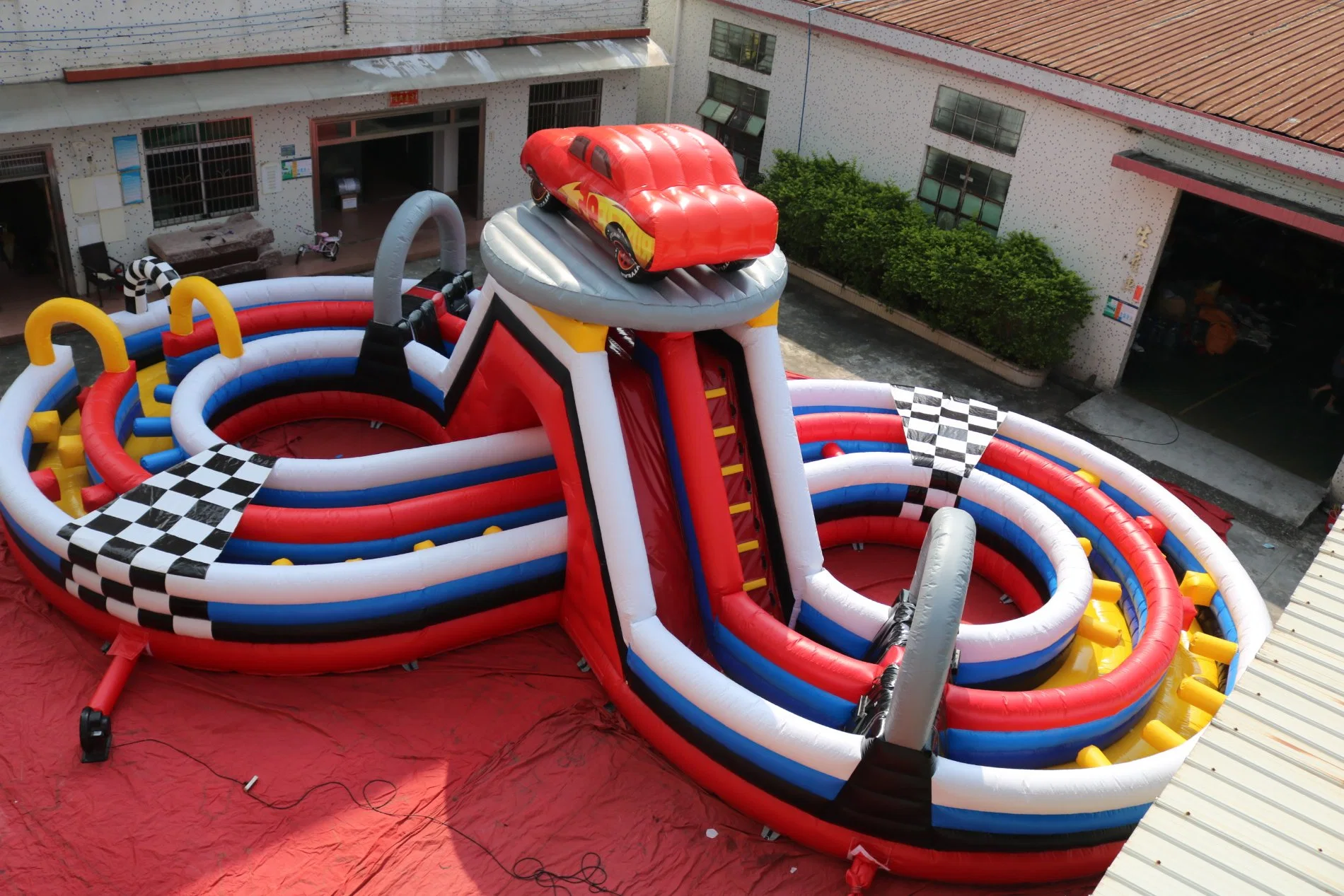 5% off Funny Big Size Customized Durable Inflatable Obstacle Game for Kids and Adults