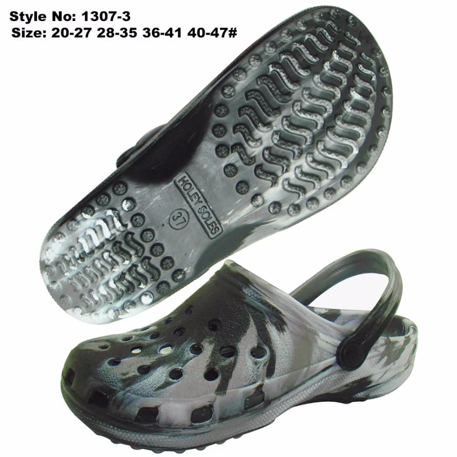 Latest Men Shoes of EVA Garden Durable Holey Clogs Kid Shoe Sandals