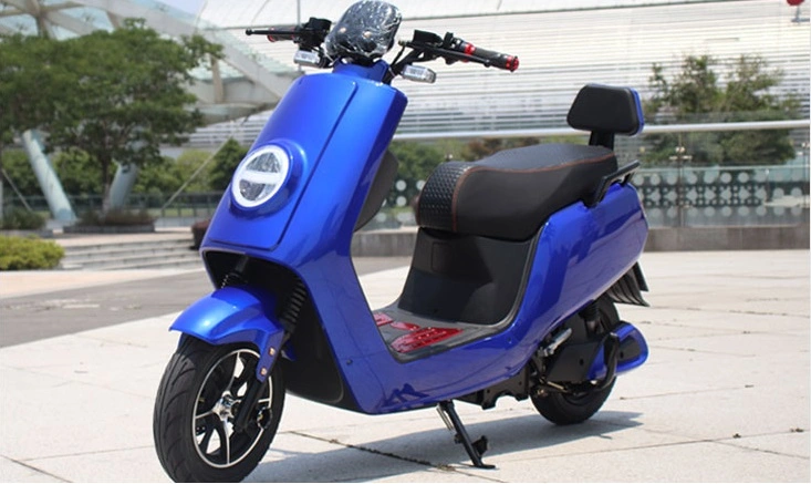 Scooter de motos de alta performance Accumos Brand scooter eléctrica